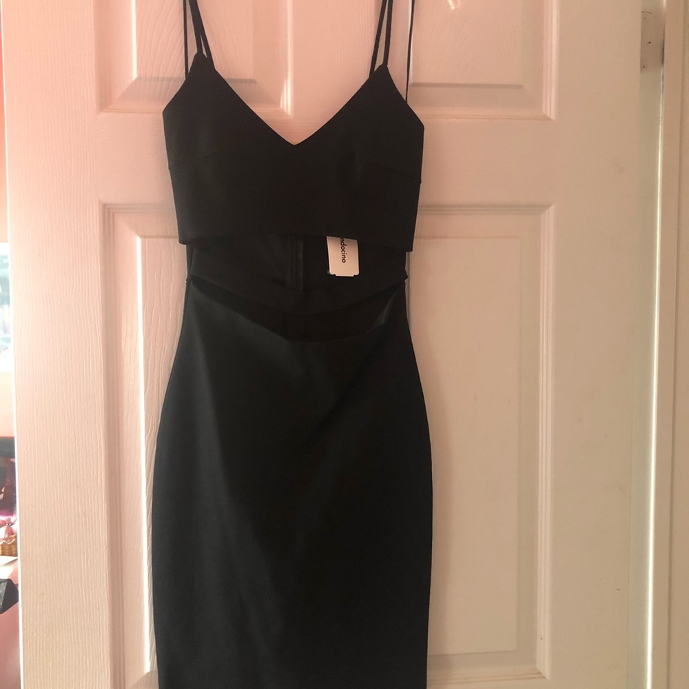 BNWT Mendocino - black midi dress, size Small